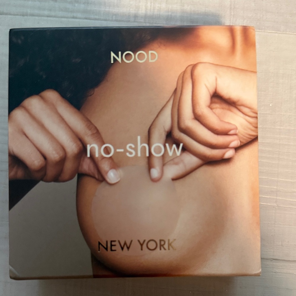 NOOD No-Show Bandeau Adhesive Cups - Nude
